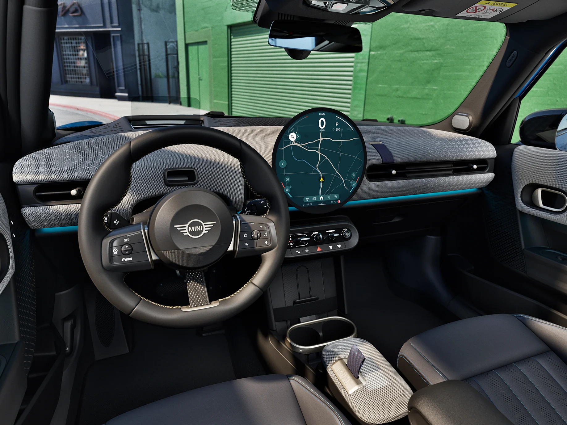 MINI Cooper 五門內裝一覽，聚焦於方向盤、儀表板與互動單元設計