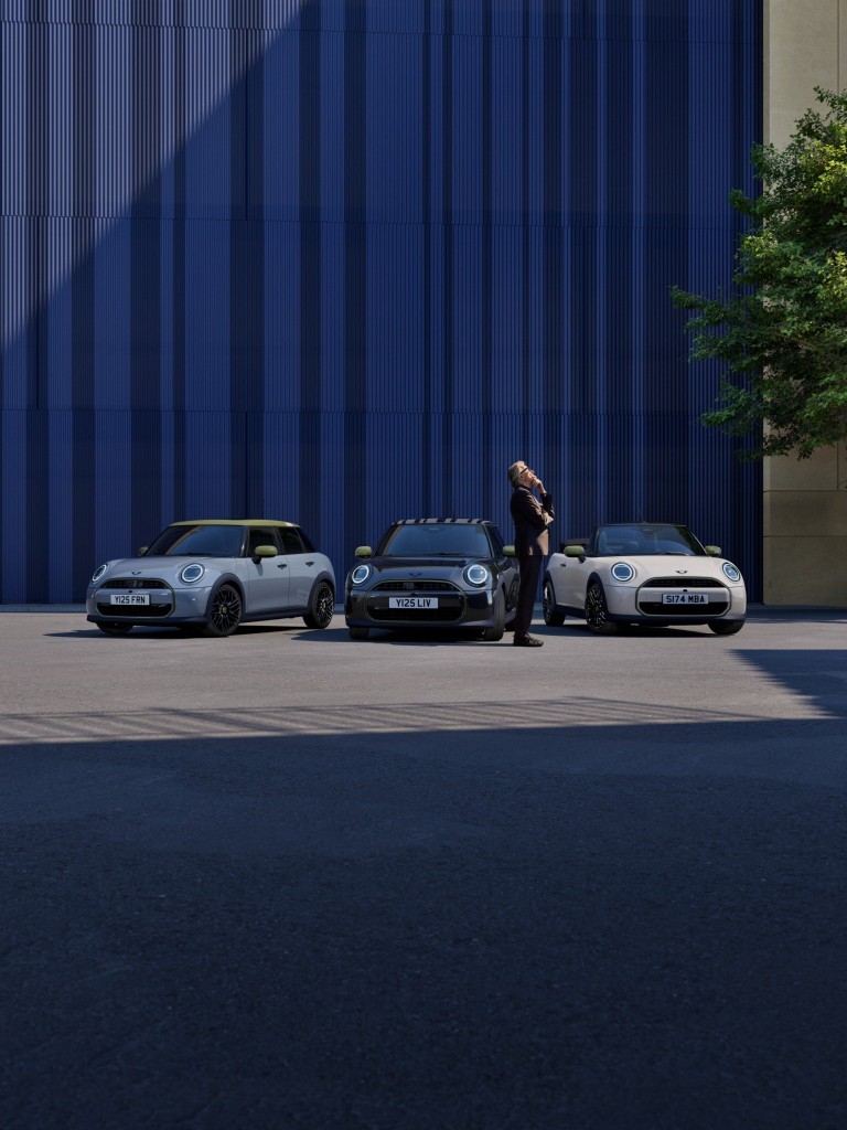 THE NEW MINI PAUL SMITH EDITION.