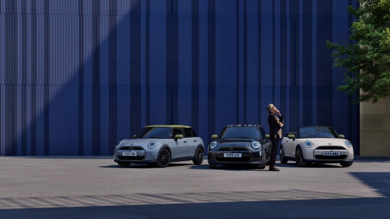 THE NEW MINI PAUL SMITH EDITION.