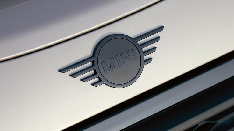 MINI 3-door Hatch – exterior – piano black design accents